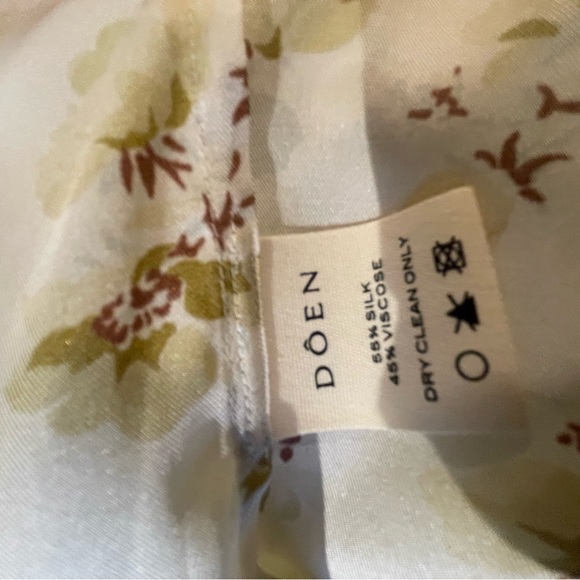 NWT: Doen Gold Frolicking Floral Silk Blend Blouse Size M - Picture 10 of 11
